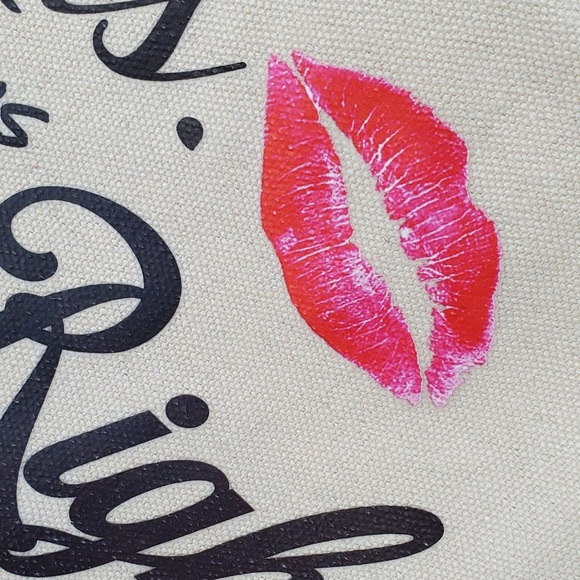 Mrs. Always Right pouch - Picture 6 of 7